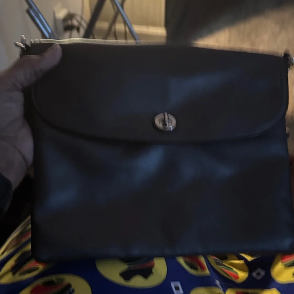 Coach Black Leather Messenger Bag - Picture 1 of 4